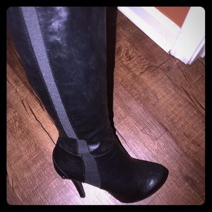 BCBG boots